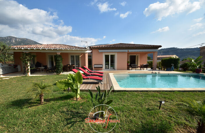Plan de Carros :  Belle villa individuelle de plain-pied ave — photo 2