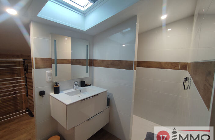 ETUDIANT / MOBILITE Appartement (78 m²) Salles Sur Mer — photo 5