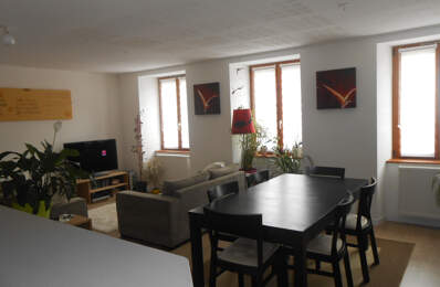 Appartement 4 pièces à louer à Soultz Haut Rhin avec garage et fibre optique — photo du bien