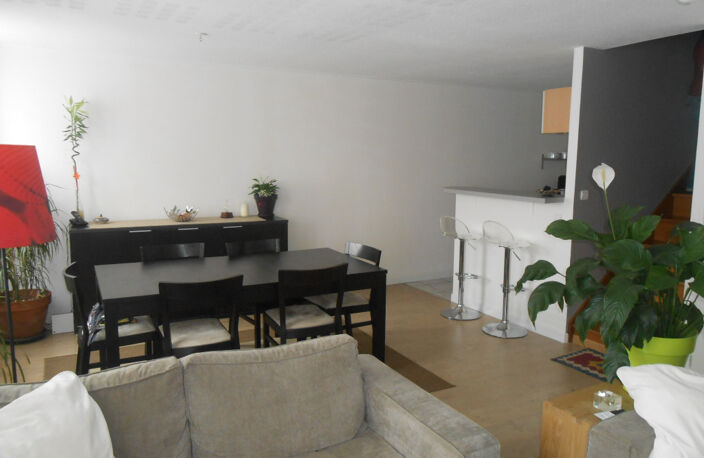 Appartement 4 pièces à louer à Soultz Haut Rhin avec garage et fibre optique — photo 2