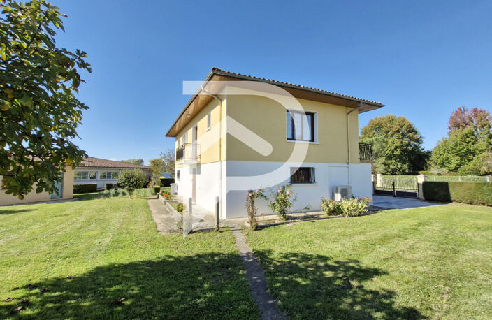 Maison SAUVETERRE DE BEARN 6 pièces 150 m² — photo 5