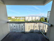 APPARTEMENT T3 BIS MEUBLE - 2 CHAMBRES - 1 BUREAU - 77.98M² - MONT SAINT AIGNAN — photo 3