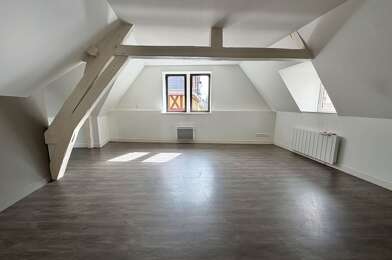 Appartement 4 pièces 275000 €