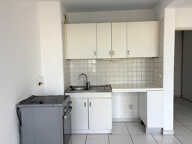 STUDIO 28 M2   VUE DÉGAGÉE   PARKING EN SOUS-SO — photo 3