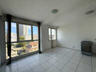 STUDIO 28 M2   VUE DÉGAGÉE   PARKING EN SOUS-SO — photo 4