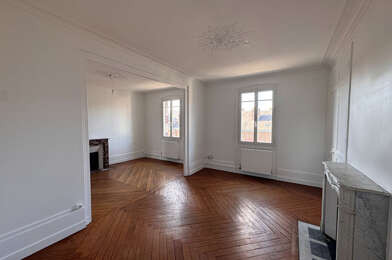 Appartement 3 pièces 900 €