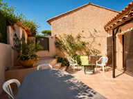 A VENDRE APPARTEMENT 4 PIECES DE 75 M2, 3 CHAMBRES DANS RESIDENCE AVEC PISCINE — photo 3