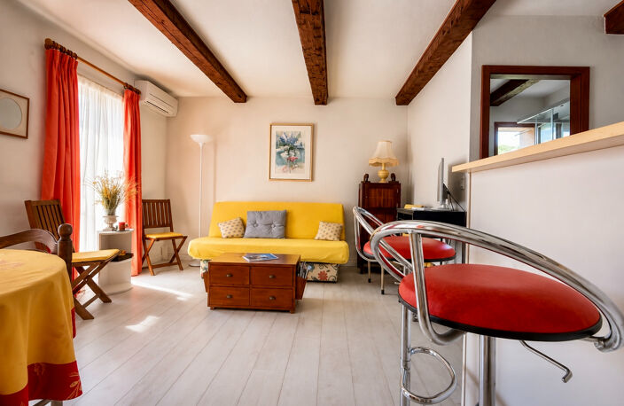 A VENDRE APPARTEMENT 4 PIECES DE 75 M2, 3 CHAMBRES DANS RESIDENCE AVEC PISCINE — photo 5