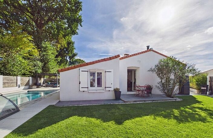 OUDAIRIES - Maison 5 ch - 160 m² - Piscine, terrain clos au calme — photo 4