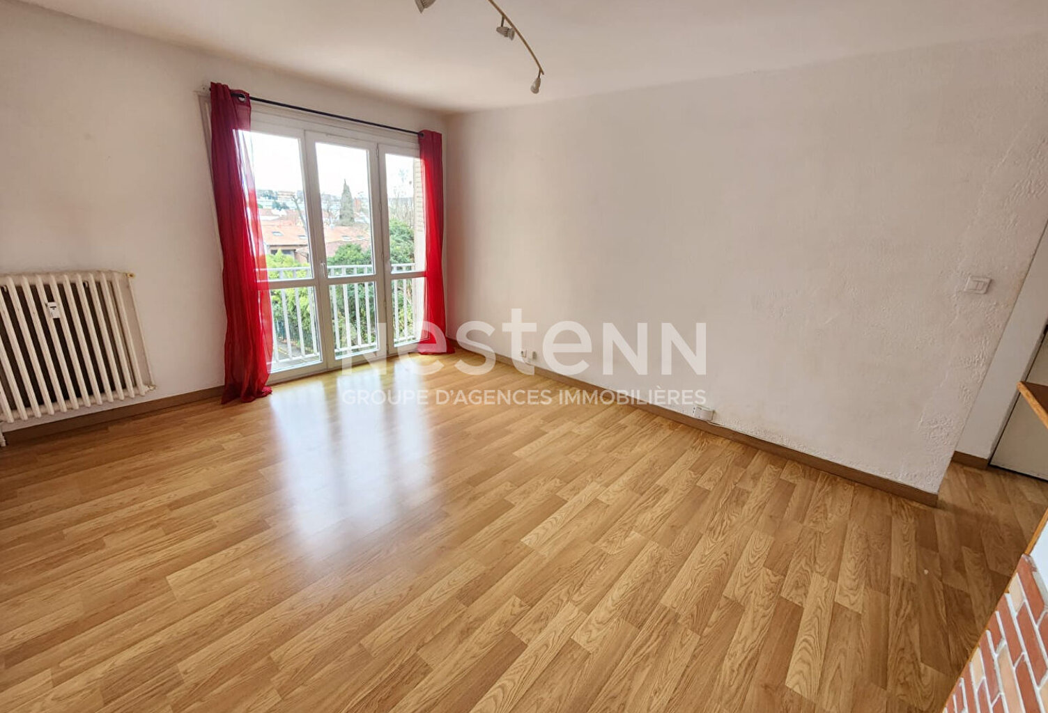 Toulouse Rangueil 31400 à deux pas des Facultés , Agréable T3 de 56.45m² très bien agencé , avec petit balcon, cave et place de parking — photo 1