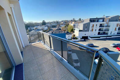 Appartement 3 pièces 840 €