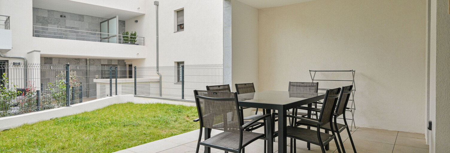 Appartement 2 Pièces 56 m² à vendre à Saint-Cyr-sur-Mer (83270)