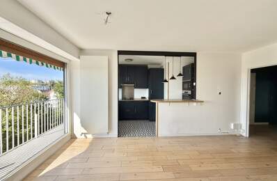 Dernier étage  balcon  vues dégagées  box - 3P 62m2 — photo du bien
