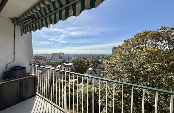 Dernier étage  balcon  vues dégagées  box - 3P 62m2 — photo 2
