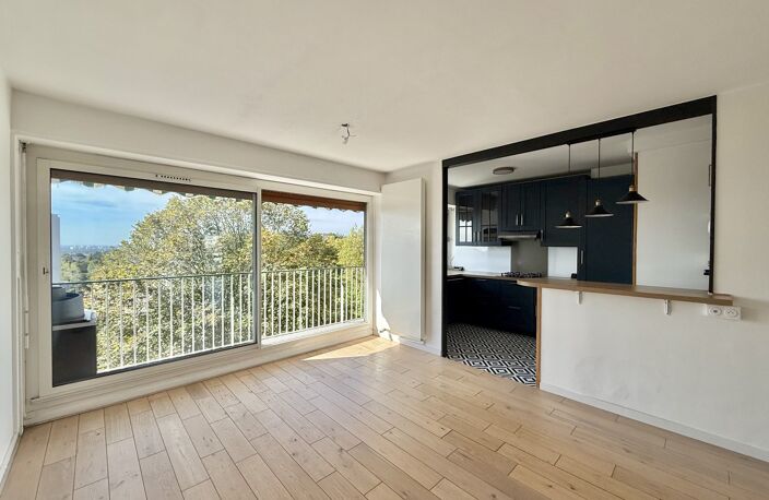 Dernier étage  balcon  vues dégagées  box - 3P 62m2 — photo 4