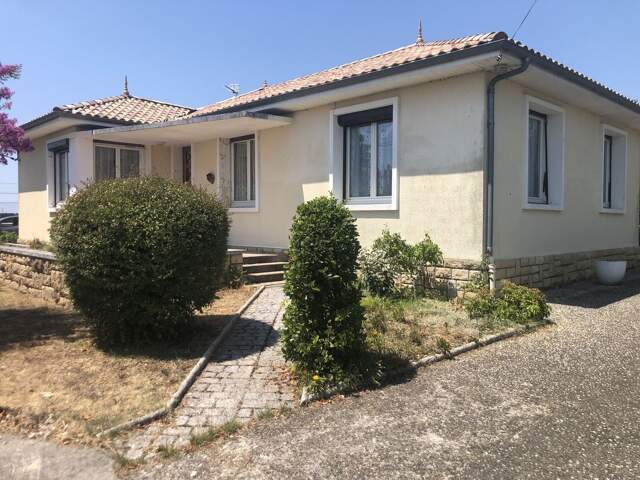 MAISON PLAIN-PIED  PAUILLAC 3 CHAMBRES JARDIN GARAGE — photo du bien