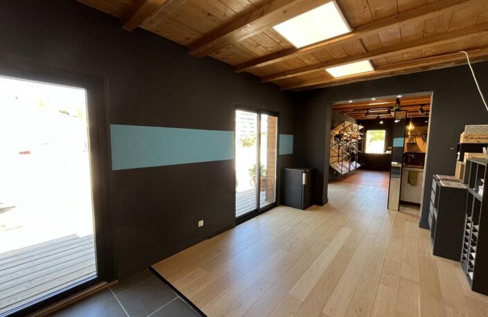 LOCAL BD LOUIS CAMPI LD STRETTE AJACCIO — photo 4