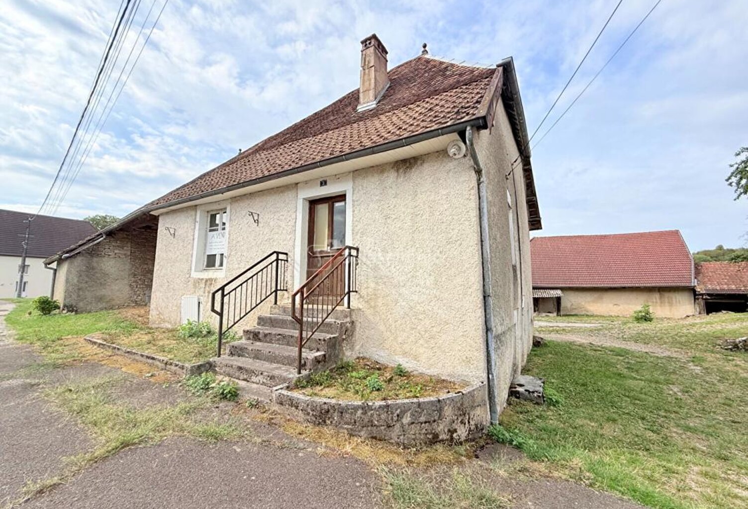 MAISON AVEC  TERRAIN — photo 1