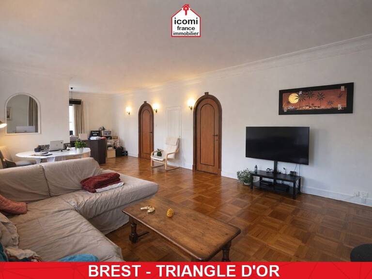 Brest - A VENDRE - BREST TRIANGLE D’OR – MAISON D’EXCEPTION – 255 M² – 5 CHAMBRES – 4/5 STATIONNEMENTS — photo 1