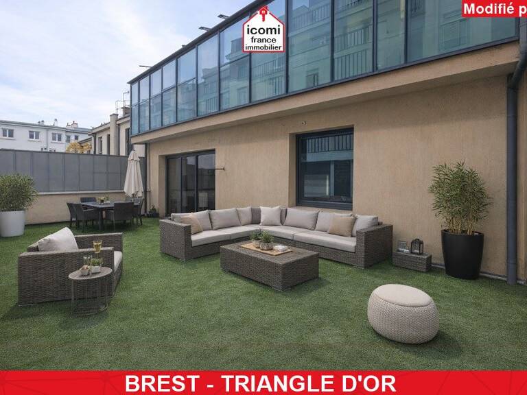 Brest - A VENDRE - BREST TRIANGLE D’OR – MAISON D’EXCEPTION – 255 M² – 5 CHAMBRES – 4/5 STATIONNEMENTS — photo 1