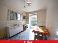FINISTERE - Spézet (29540) - A VENDRE - MAISON DE 170M² - 4 CHAMBRES - GARAGE - GRENIER AMENAGEABLE - DEPENDANCE  A RENOVER DE 100M² — photo 2