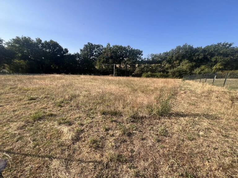 TERRAIN DE 2736 M2 GIMONT — photo 1