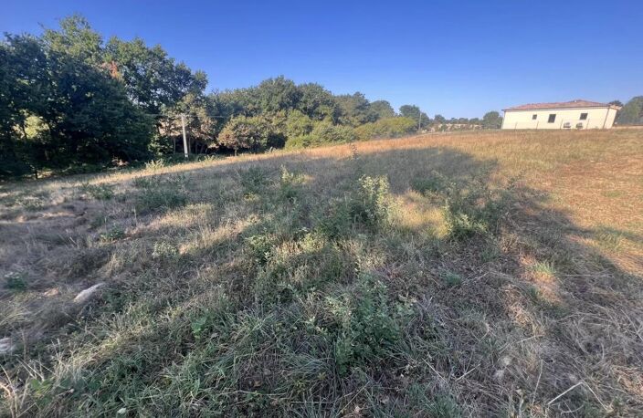 TERRAIN DE 2736 M2 GIMONT — photo 4