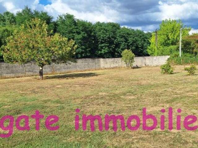 TERRAIN CONSTRUCTIBLE 33720 LANDIRAS — photo du bien