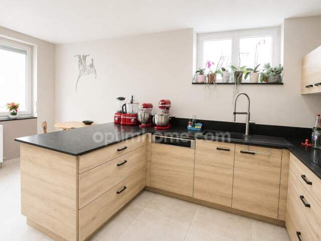 FONTOY - MAISON DE 150 M² AVEC 5 CHAMBRES, GARAGE, TERRASSE ET JARDIN ! FORT POTENTIEL ! — photo du bien