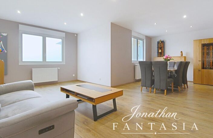 Maison de ville 150 m² : 5 chambres, garage, terrasse et jardin. À SAISIR sur FONTOY — photo 5