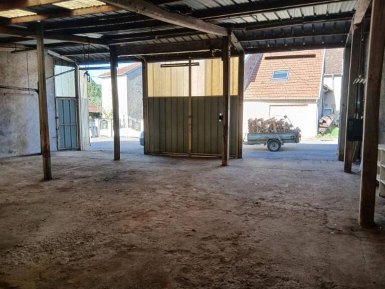 Hangar de plain pied — photo 1