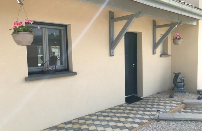 MAISON INDIVIDUELLE RECENTE SPACIEUSE ET LUMINEUSE — photo 3
