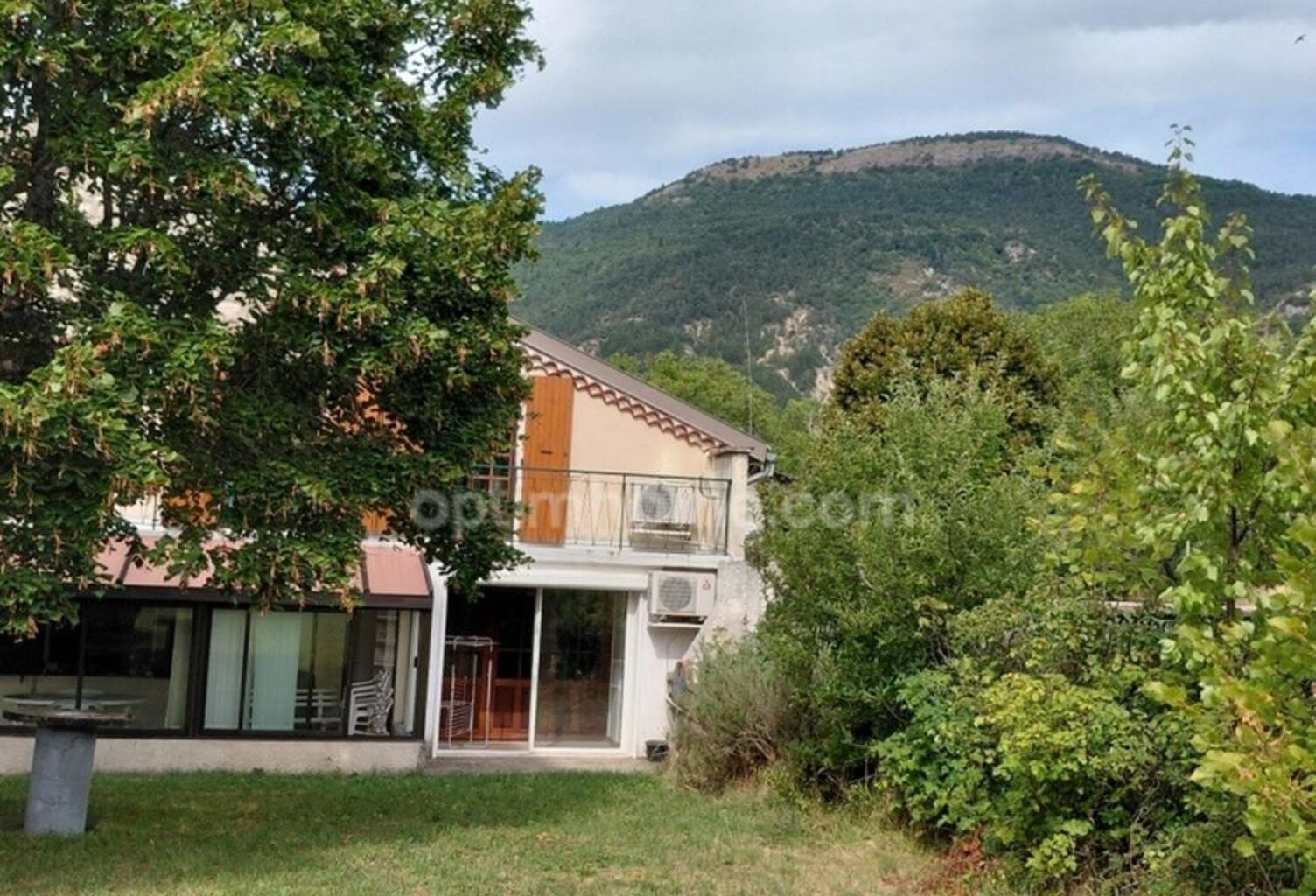 Maison à vendre 7 pièces LA BEAUME (05) VILLARD DE LA BEAUME — photo 1