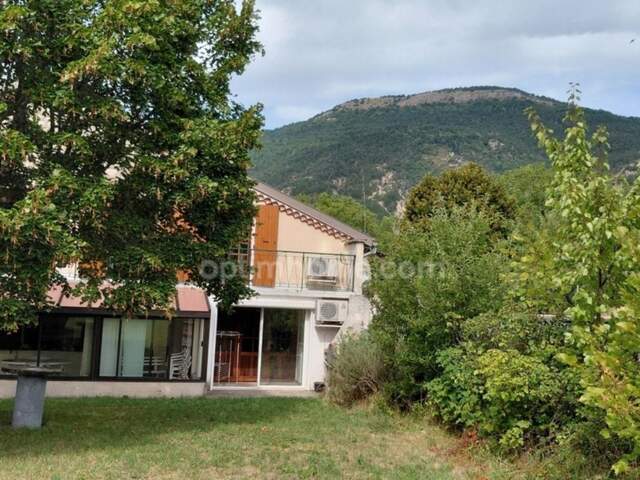 Maison à vendre 7 pièces LA BEAUME (05) VILLARD DE LA BEAUME — photo du bien