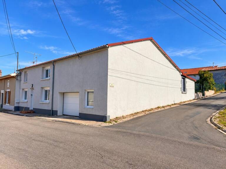 Superbe maison rénovée de 194 m² avec cinéma privé, grande terrasse, terrain et garage — photo 1
