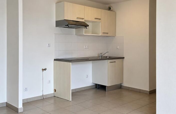 Appartement à vendre 3 pièces GRATENTOUR (31) — photo 4