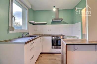 Appartement 3 pièces 520 €