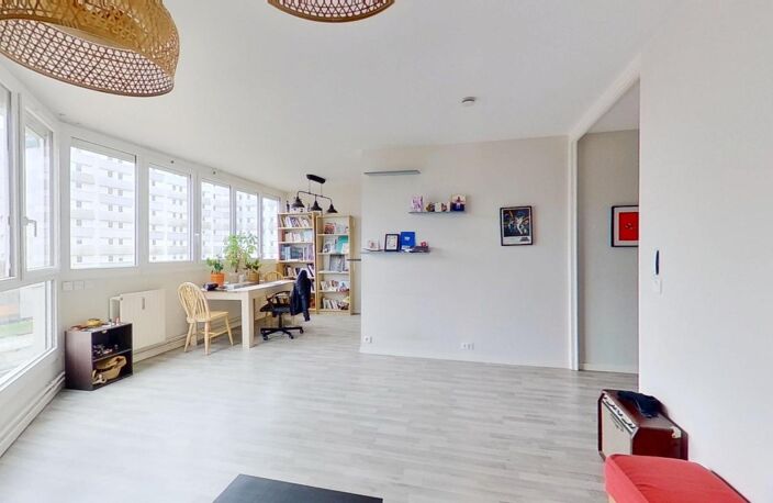 Exclusivité Optimhome – Appartement 4 pièces lumineux à 3 minutes du métro Gallieni — photo 2