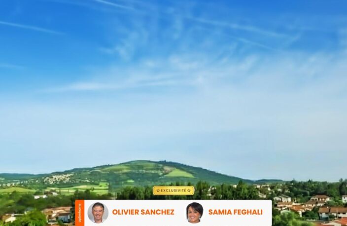 ORCET - MAISON RENOVEE - 186m² - 2 LOGEMENTS INDEPENDANTS - GARAGE - DPE D - VUE GERGOVIE — photo 2