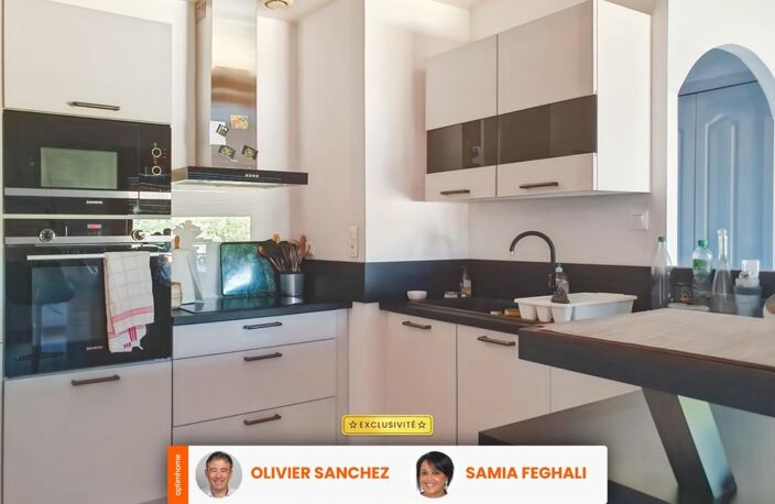 ORCET - MAISON RENOVEE - 186m² - 2 LOGEMENTS INDEPENDANTS - GARAGE - DPE D - VUE GERGOVIE — photo 4