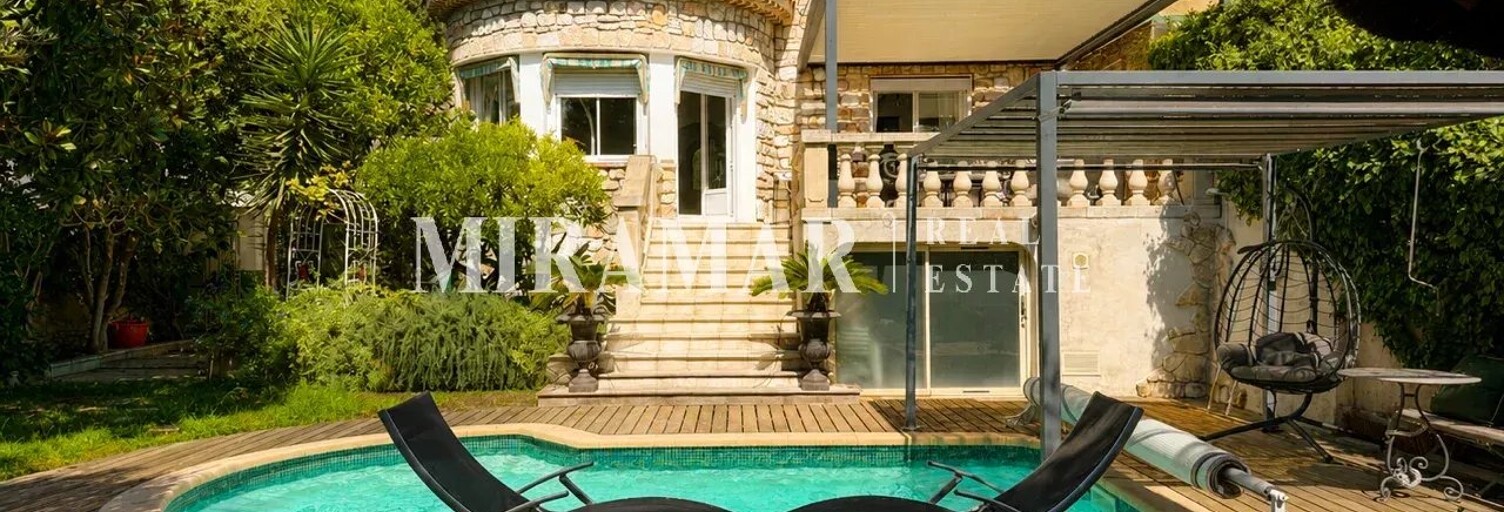 Maison 5 Pièces 140 m² à vendre à Nice (06300)