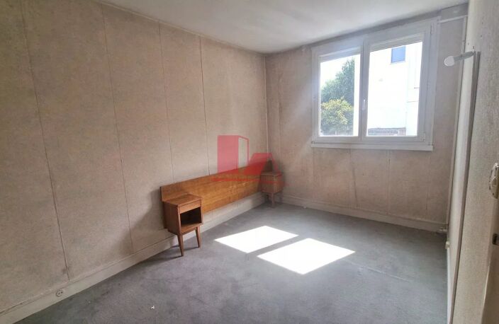 VANVES – Appartement 3 pièces de 51 m² à rénover – Métro et comm — photo 5