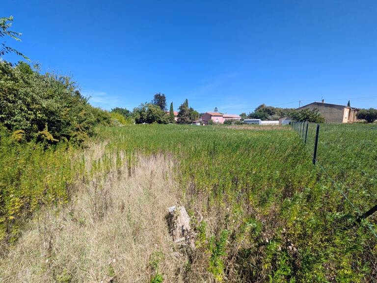 Terrain À Vendre — photo 1