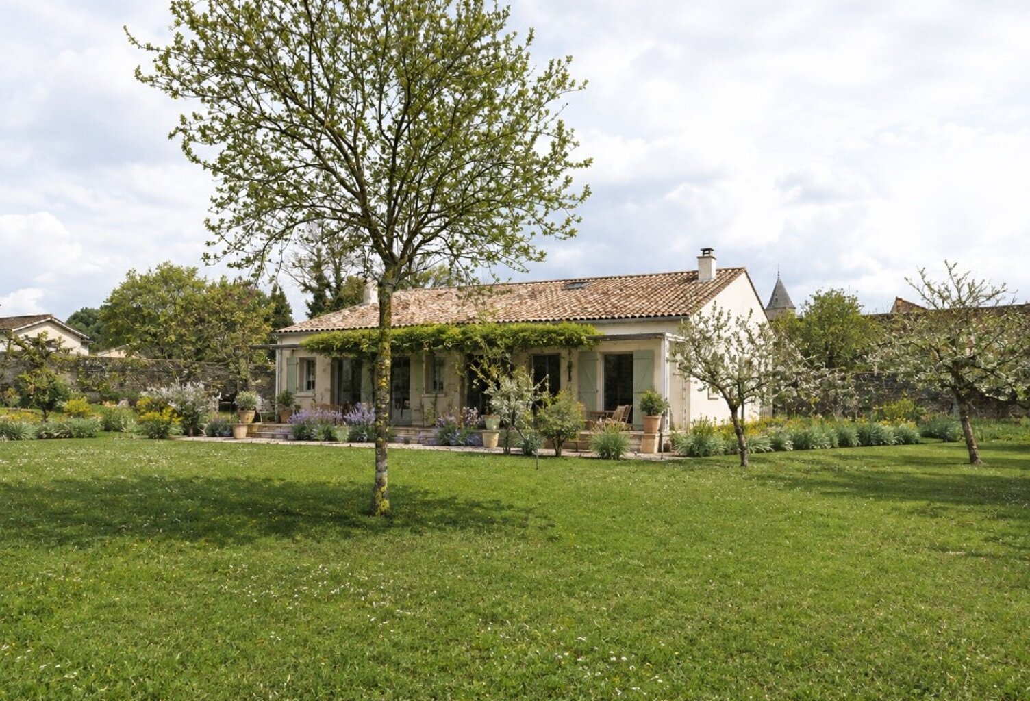 Terrain à bâtir à Saint-Pierre-d'Aurillac (33490) — photo 1