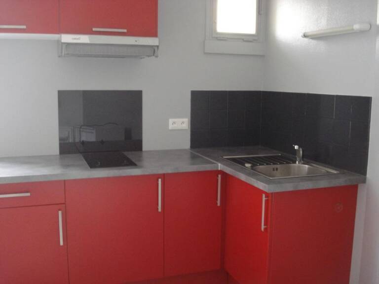 Studio de 32m2 à louer sur Saintes — photo 1