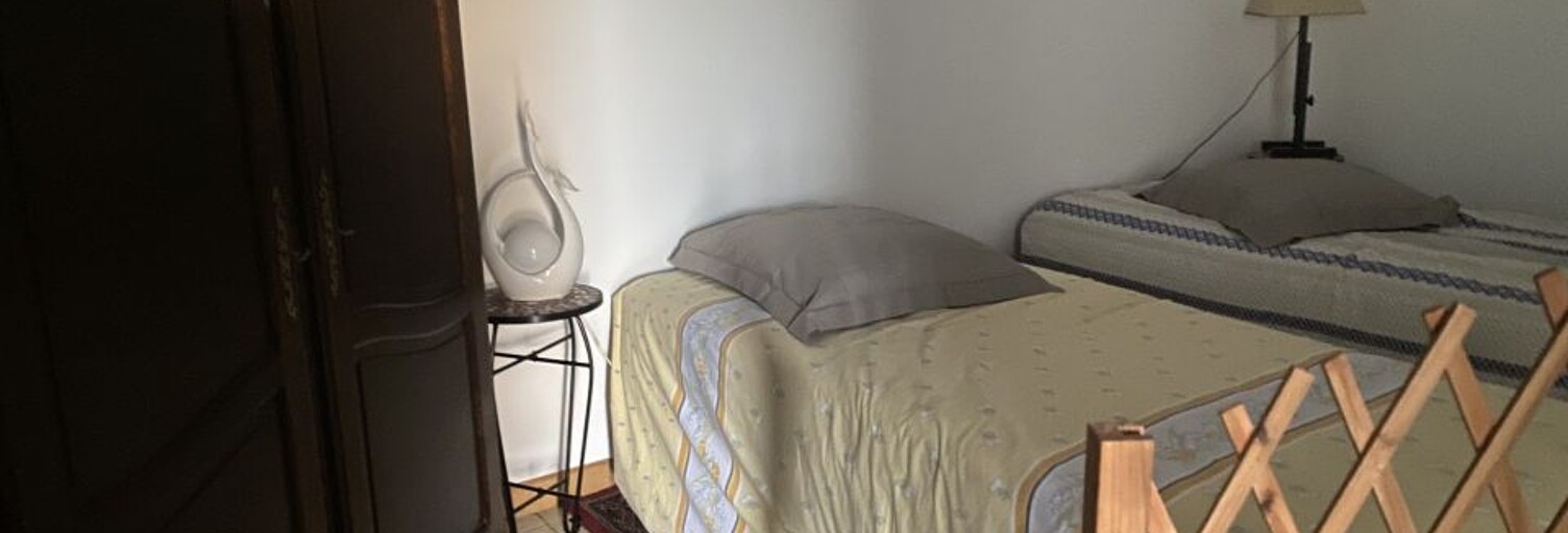 Appartement 1 Pièce 30 m² à louer à Bains-sur-Oust (35600)
