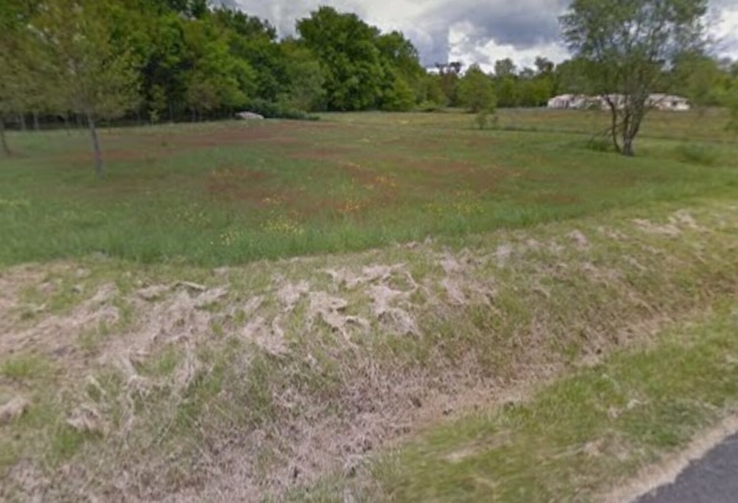 Terrain à bâtir à Gauriaguet (33240) — photo 1