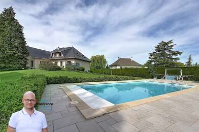 Maison 9 pièces 485500 €