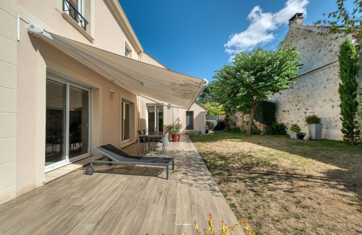 Maison à vendre 6 pièces à Jouars Pontchartrain () — photo 3