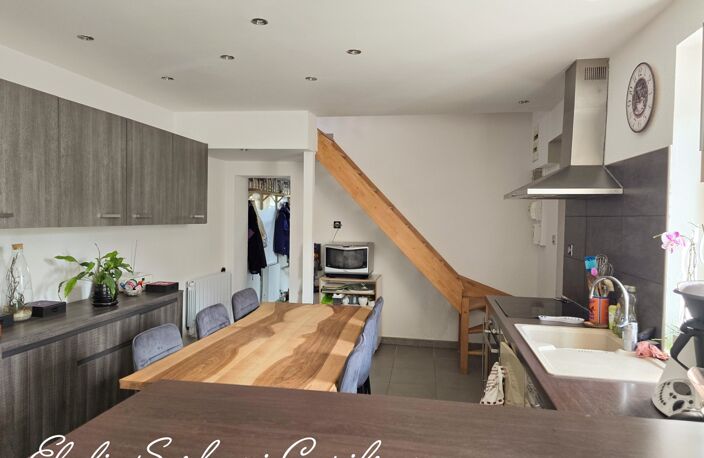 En Exclusivité, coup de coeur à Exincourt pour cette maison mitoyenne T5 d'environ 99m2 — photo 3
